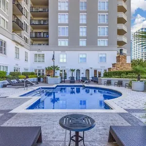  Apartment Spacious 2 Bed, 2 Bath Uptown Gem In The Heart Of The City-parking-wi-fi-balcony Cgv United States